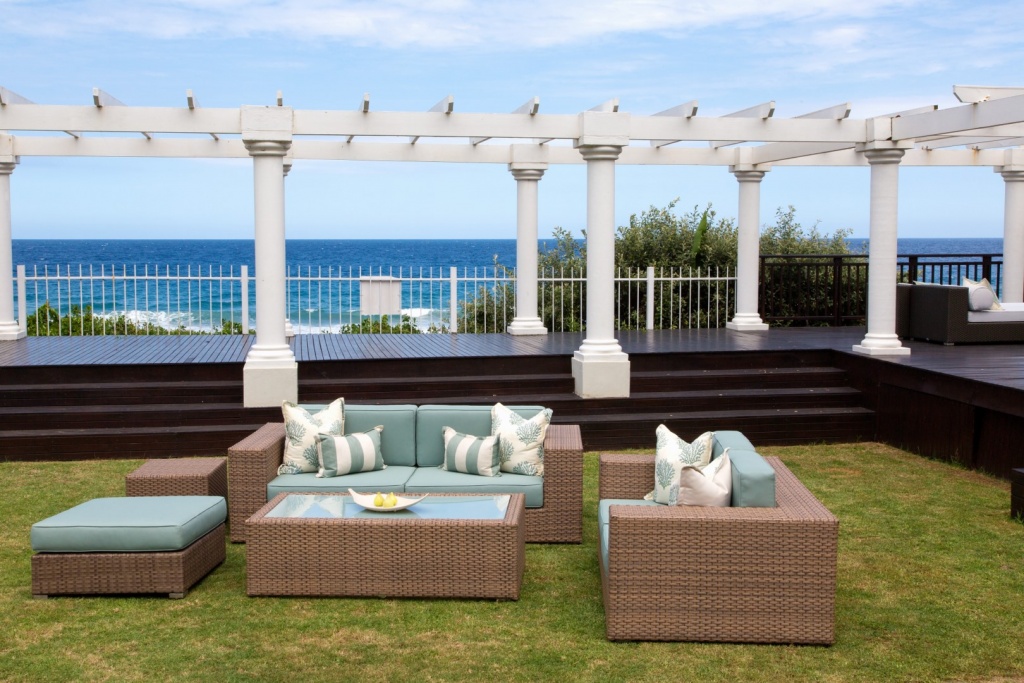 Double weaved Bellavista modula in coffee cream.